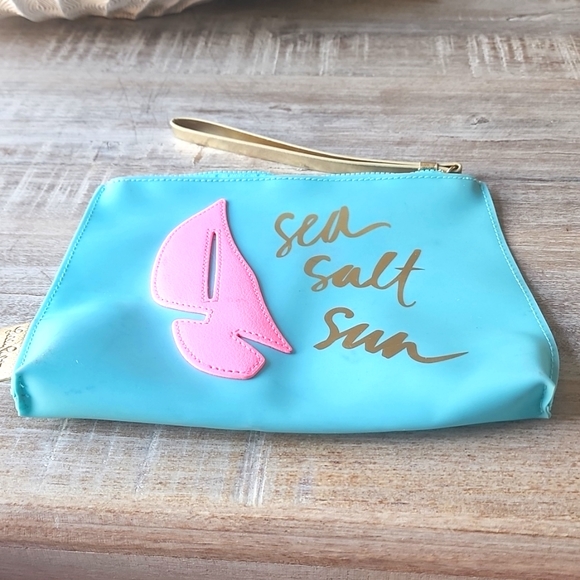 "Sea Salt Sun" Lilly Pulirzer Wristlet Zip Pouch Beach Rubber Leather Blue - Picture 5 of 12